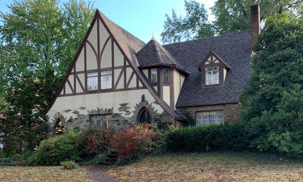 126530143_841312416700677_7657296748083434361_n